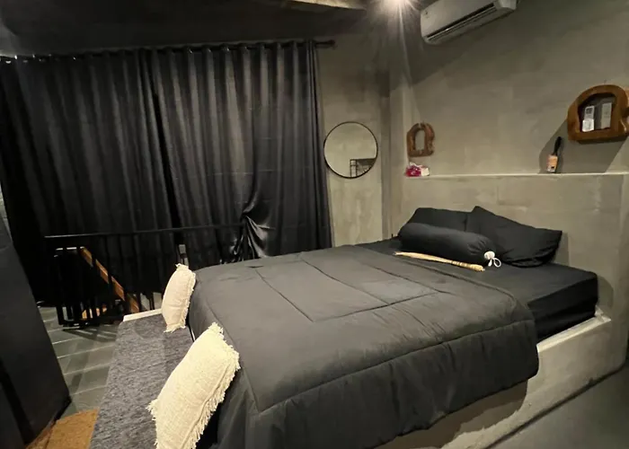 Appartamento Kubu Black House *