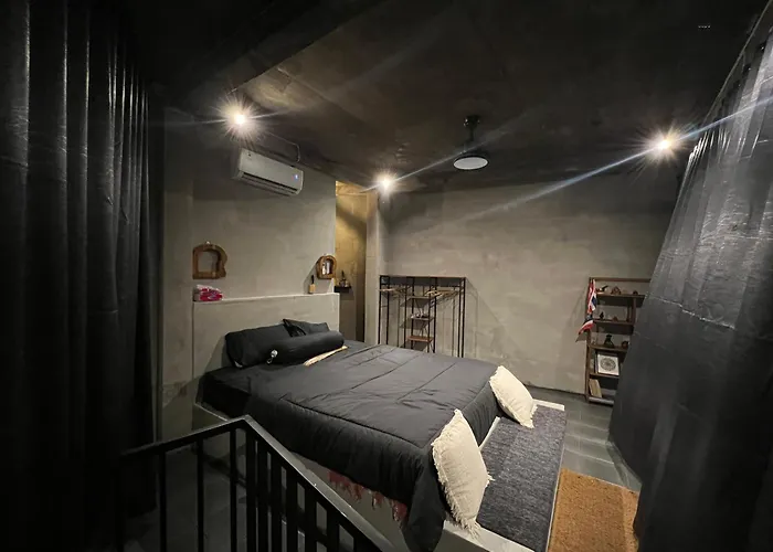 Kubu Black House Jembrana